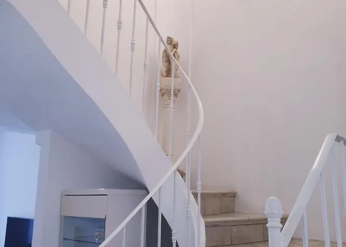 شقة Hyper Centre Maison De 100m2 ; Terrasse 20 M2 أنتيب